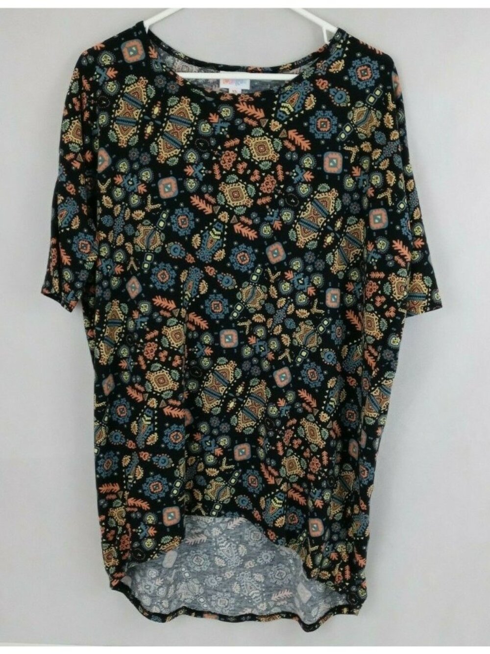 NWT Lularoe Irma Tunic Black With Multi-Color Aztec Design Size XS